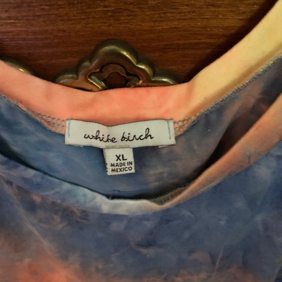 Tank - Picture 2 of 2